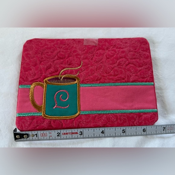 Hand Made Coffee Mug Rug /Coaster Monogrammed with the Letter L - Picture 5 of 6